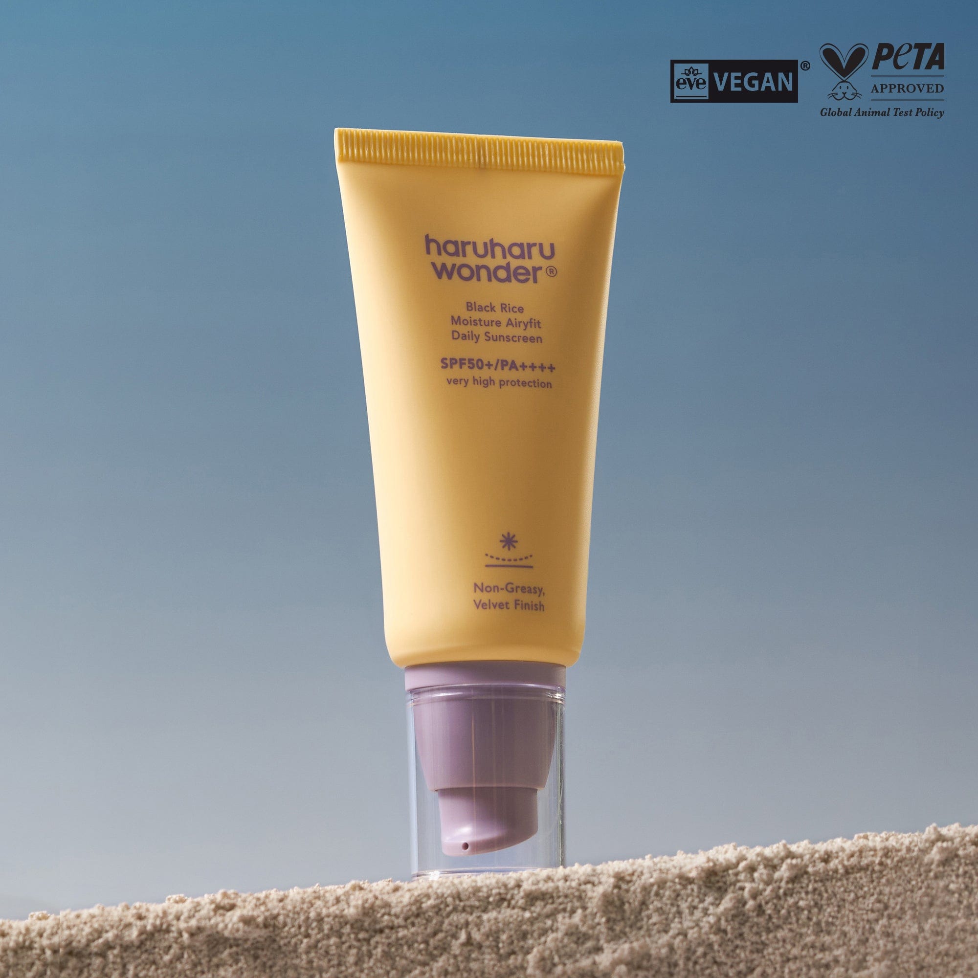 Haruharu Wonder Black Rice Moisture Airyfit Daily Sunscreen SPF50+/PA++++