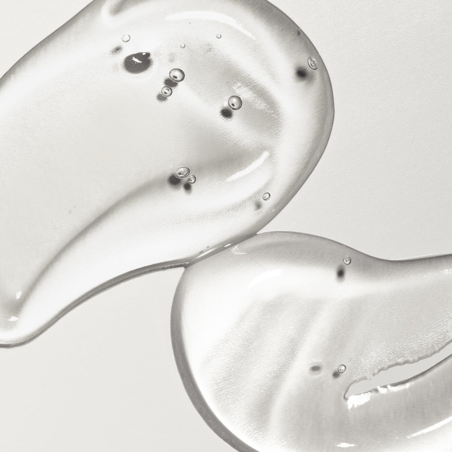 Haruharu Wonder Central 4% TXA Dark Spot Go Away Serum Texture Swatch