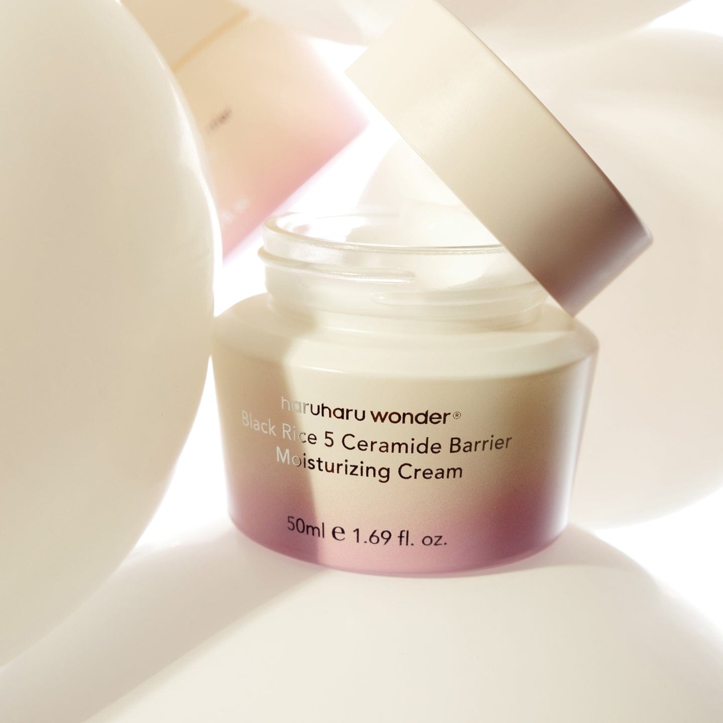 Crème hydratante protectrice au riz noir 5 céramides Haruharu Wonder